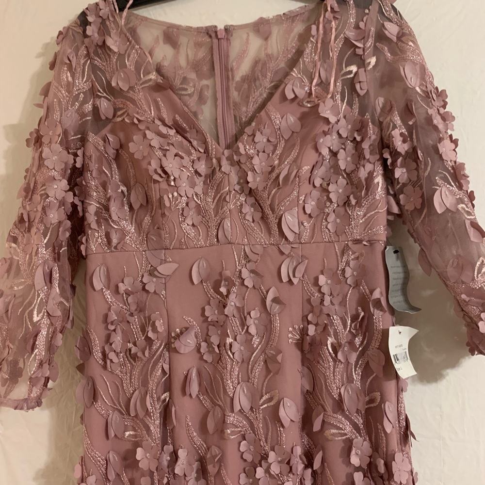 NWT Carmen Marc Valvo Infusion Deep V Beck Dress HOST PICK 🛍🛍 - Picture 7 of 10